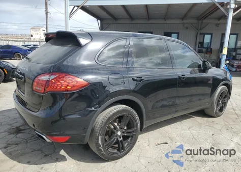 2012 Porsche Cayenne z USA, uszkodzony, nr VIN WP1AA2A27CLA04836